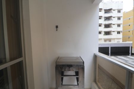 Varanda de apartamento para alugar com 2 quartos, 70m² em Jardim Belmar, Guarujá