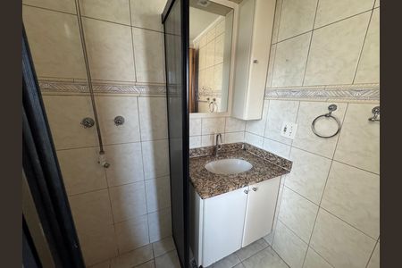 Apartamento para alugar com 72m², 3 quartos e 1 vaga Apartamento para alugar com 72m², 3 quartos e 1 vagaBanheiro da Suíte