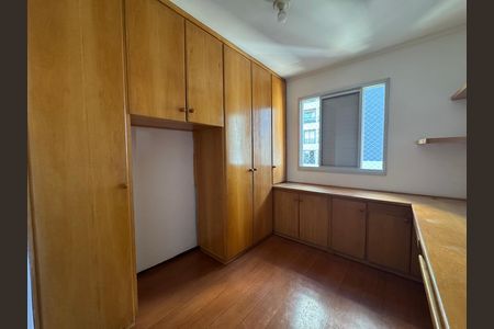 Quarto 3 de apartamento para alugar com 3 quartos, 72m² em Continental, Osasco