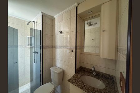 Banheiro 2 de apartamento para alugar com 3 quartos, 72m² em Continental, Osasco