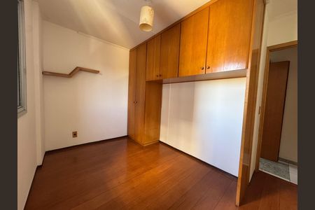 Apartamento para alugar com 72m², 3 quartos e 1 vaga Apartamento para alugar com 72m², 3 quartos e 1 vagaQuarto 2