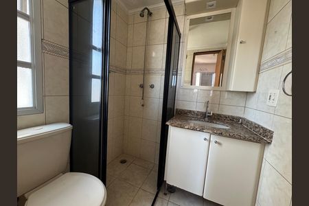 Apartamento para alugar com 72m², 3 quartos e 1 vaga Apartamento para alugar com 72m², 3 quartos e 1 vagaBanheiro da Suíte