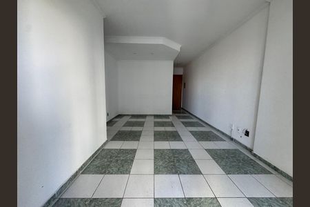 Apartamento para alugar com 72m², 3 quartos e 1 vaga Apartamento para alugar com 72m², 3 quartos e 1 vagaSala