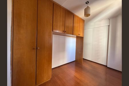 Apartamento para alugar com 72m², 3 quartos e 1 vaga Apartamento para alugar com 72m², 3 quartos e 1 vagaQuarto 2
