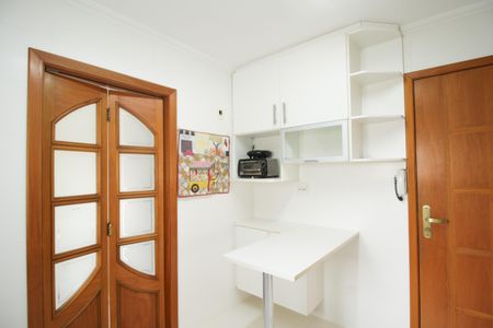Apartamento para alugar com 86m², 2 quartos e 2 vagas Apartamento para alugar com 86m², 2 quartos e 2 vagasCozinha