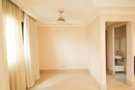 Apartamento para alugar com 86m², 2 quartos e 2 vagas Apartamento para alugar com 86m², 2 quartos e 2 vagasSala