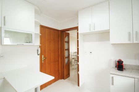 Apartamento para alugar com 86m², 2 quartos e 2 vagas Apartamento para alugar com 86m², 2 quartos e 2 vagasCozinha
