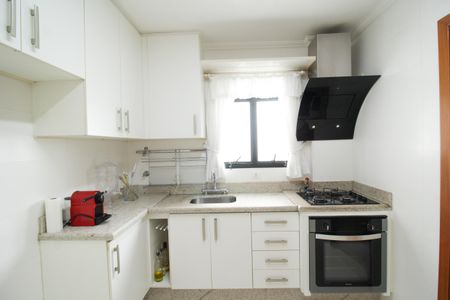 Apartamento para alugar com 86m², 2 quartos e 2 vagas Apartamento para alugar com 86m², 2 quartos e 2 vagasCozinha