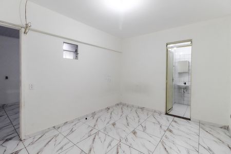 Quarto de casa para alugar com 1 quarto, 37m² em São Miguel Paulista, São Paulo