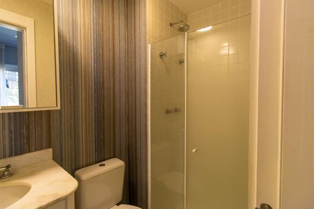 Apartamento para alugar com 58m², 2 quartos e 1 vaga Apartamento para alugar com 58m², 2 quartos e 1 vagaBanheiro do Quarto 2 - Suíte