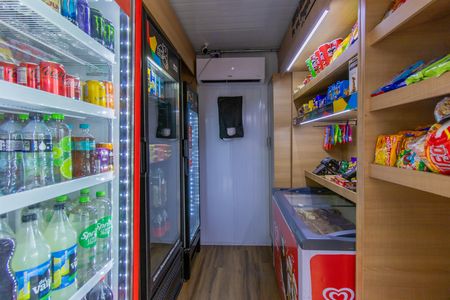 Apartamento para alugar com 58m², 2 quartos e 1 vaga Apartamento para alugar com 58m², 2 quartos e 1 vagaÁrea comum - Mini Mercado