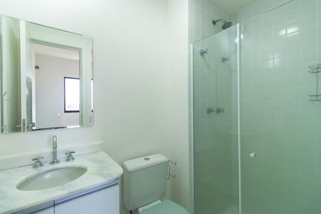 Apartamento para alugar com 58m², 2 quartos e 1 vaga Apartamento para alugar com 58m², 2 quartos e 1 vagaBanheiro do Quarto 2- Suíte