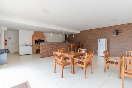 Apartamento para alugar com 58m², 2 quartos e 1 vaga Apartamento para alugar com 58m², 2 quartos e 1 vagaÁrea comum - Churrasqueira