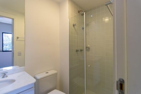 Apartamento para alugar com 58m², 2 quartos e 1 vaga Apartamento para alugar com 58m², 2 quartos e 1 vagaBanheiro do Quarto 2 - Suíte