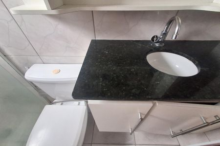 Banheiro Social de apartamento à venda com 2 quartos, 56m² em Santa Terezinha, São Bernardo do Campo