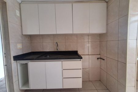 Cozinha de apartamento à venda com 2 quartos, 56m² em Santa Terezinha, São Bernardo do Campo