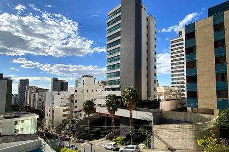 Vista da Sala de apartamento para alugar com 3 quartos, 90m² em Anchieta, Belo Horizonte