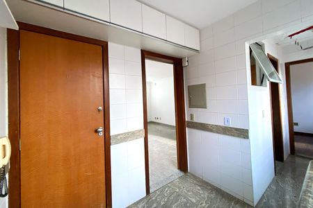Cozinha de apartamento para alugar com 3 quartos, 90m² em Anchieta, Belo Horizonte