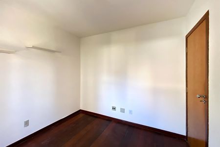 Quarto 2 de apartamento para alugar com 3 quartos, 90m² em Anchieta, Belo Horizonte