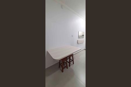 Sala de casa para alugar com 1 quarto, 42m² em Jardim D’abril, Osasco