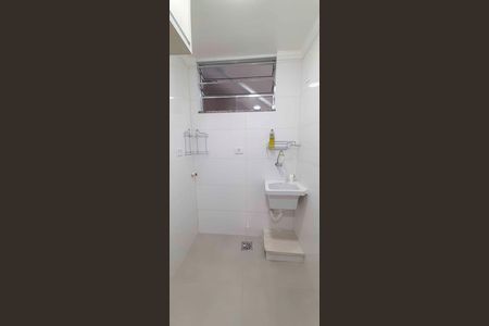 Casa para alugar com 42m², 1 quarto e sem vaga