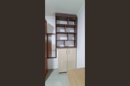 Casa para alugar com 42m², 1 quarto e sem vaga