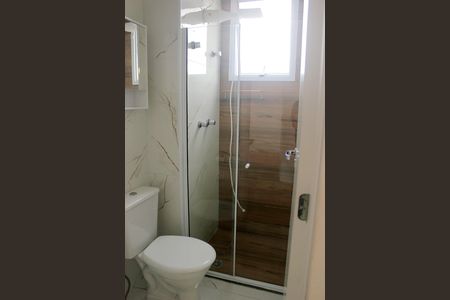 Banheiro de apartamento para alugar com 2 quartos, 42m² em Vila Rosalia, Guarulhos