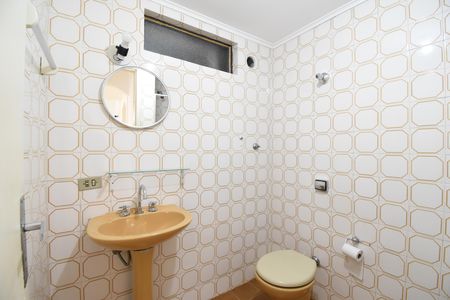 Apartamento para alugar com 96m², 2 quartos e sem vagaBanheiro