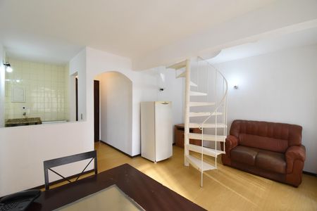Apartamento para alugar com 96m², 2 quartos e sem vagaSala