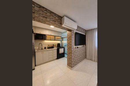 Cozinha de apartamento para alugar com 1 quarto, 54m² em Setor Aeroporto, Goiânia