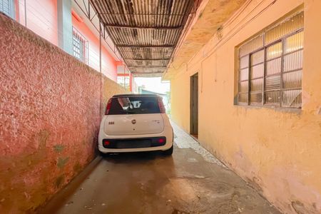 Garagem de casa à venda com 2 quartos, 90m² em Novo Osasco, Osasco