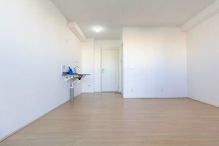 Studio para alugar com 28m², 1 quarto e sem vaga Studio para alugar com 28m², 1 quarto e sem vagaStudio