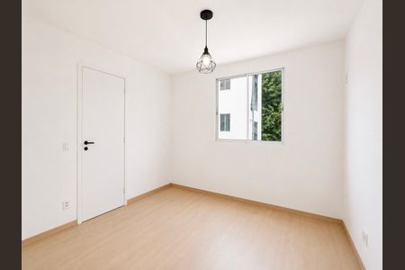Quarto de apartamento para alugar com 2 quartos, 50m² em Várzea das Mocas, São Gonçalo