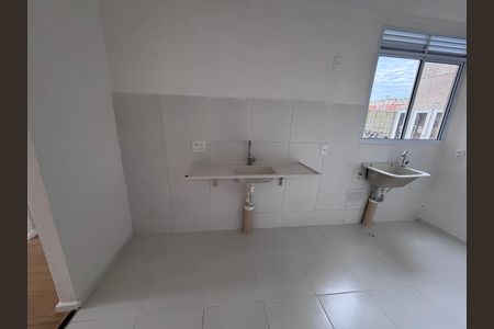 Cozinha de apartamento à venda com 2 quartos, 43m² em Vargem Pequena, Rio de Janeiro