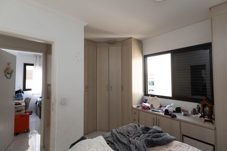 Suíte  de apartamento para alugar com 3 quartos, 90m² em Jardim Leonor Mendes de Barros, São Paulo
