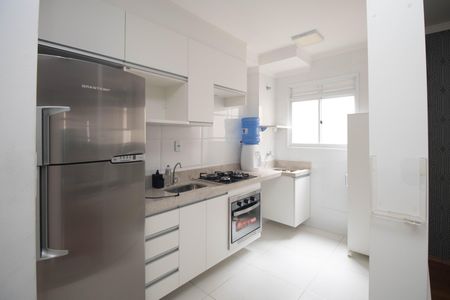 Cozinha  de apartamento para alugar com 1 quarto, 35m² em Vila Mazzei, São Paulo