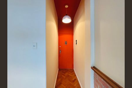 Apartamento para alugar com 109m², 3 quartos e sem vaga