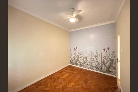 Apartamento para alugar com 109m², 3 quartos e sem vaga