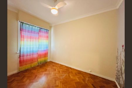 Apartamento para alugar com 109m², 3 quartos e sem vaga