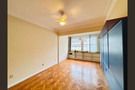 Apartamento para alugar com 109m², 3 quartos e sem vaga