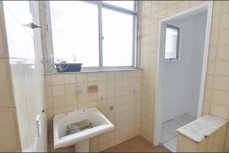 Apartamento à venda com 55m², 2 quartos e 1 vaga Apartamento à venda com 55m², 2 quartos e 1 vagaÁrea de Serviço