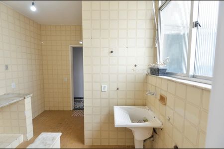 Apartamento à venda com 55m², 2 quartos e 1 vaga Apartamento à venda com 55m², 2 quartos e 1 vagaÁrea de Serviço