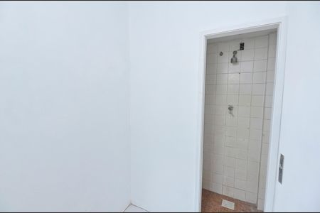 Apartamento à venda com 55m², 2 quartos e 1 vaga Apartamento à venda com 55m², 2 quartos e 1 vagaQuarto de Serviço