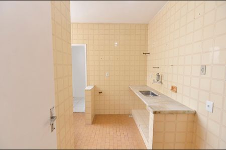 Apartamento à venda com 55m², 2 quartos e 1 vaga Apartamento à venda com 55m², 2 quartos e 1 vagaCozinha