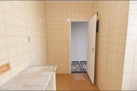 Apartamento à venda com 55m², 2 quartos e 1 vaga Apartamento à venda com 55m², 2 quartos e 1 vagaCozinha