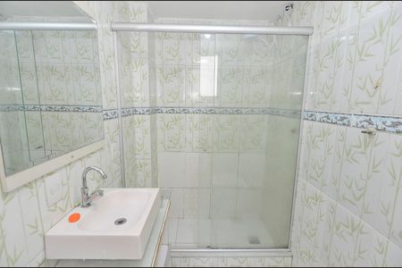 Apartamento à venda com 55m², 2 quartos e 1 vaga Apartamento à venda com 55m², 2 quartos e 1 vagaBanheiro
