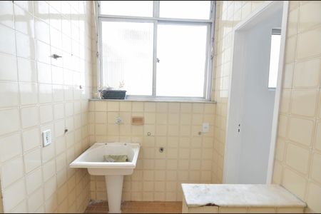 Apartamento à venda com 55m², 2 quartos e 1 vaga Apartamento à venda com 55m², 2 quartos e 1 vagaÁrea de Serviço