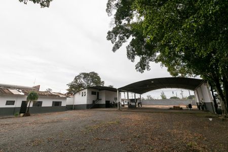 Casa para alugar com 4750m², 3 quartos e sem vaga Casa para alugar com 4750m², 3 quartos e sem vagaÁREA COMUM - QUINTAL