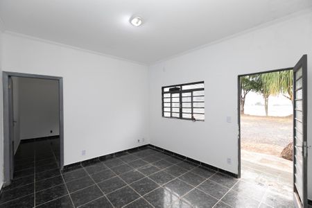 Casa para alugar com 4750m², 3 quartos e sem vaga Casa para alugar com 4750m², 3 quartos e sem vagaSALA CASA Nº 1