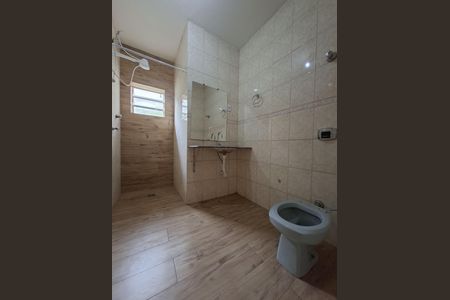 Casa para alugar com 155m², 3 quartos e 3 vagas Casa para alugar com 155m², 3 quartos e 3 vagasBanheiro 1